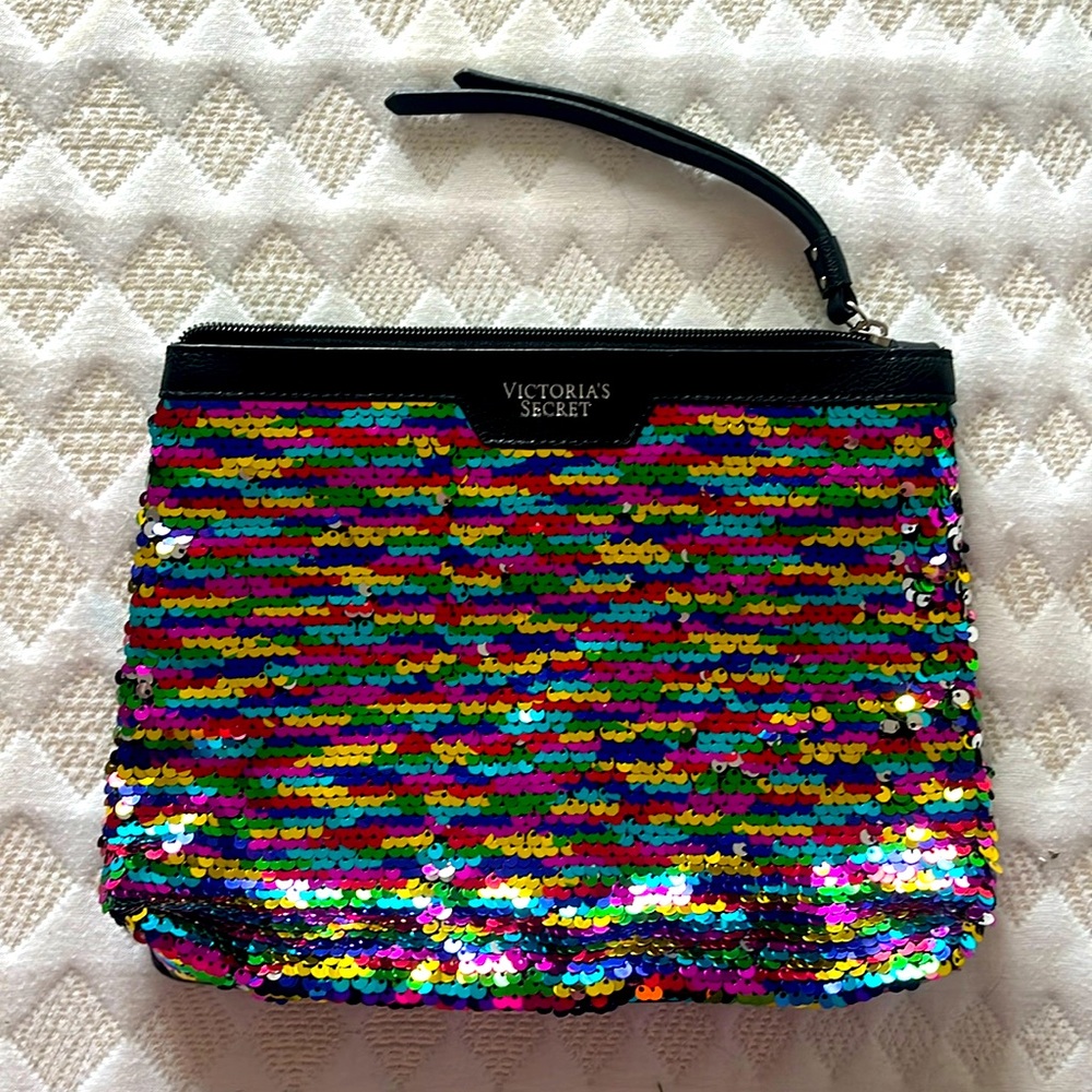 Victorias Secret Rainbow Sequin - Large Zipper Clutch/make-up bag never used